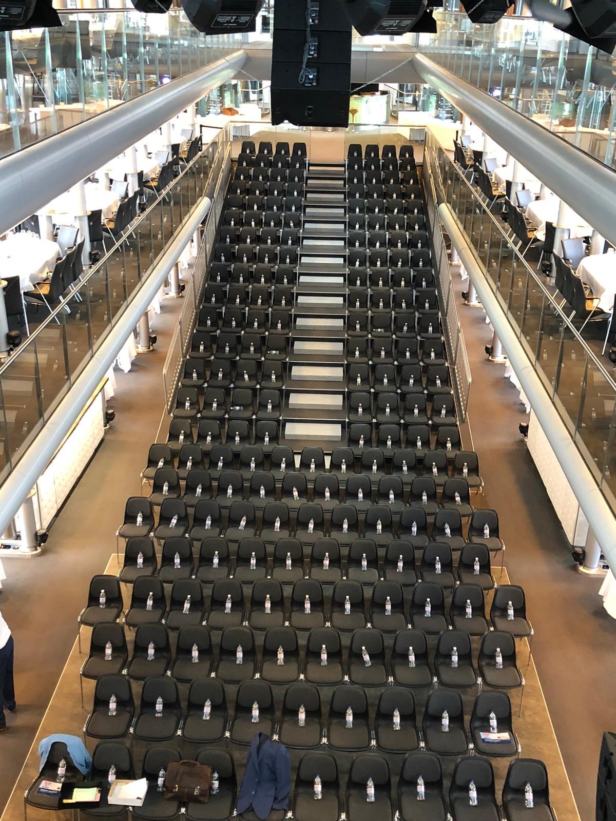 MS Sonnenkönigin - Tribühne- MICE Service Group