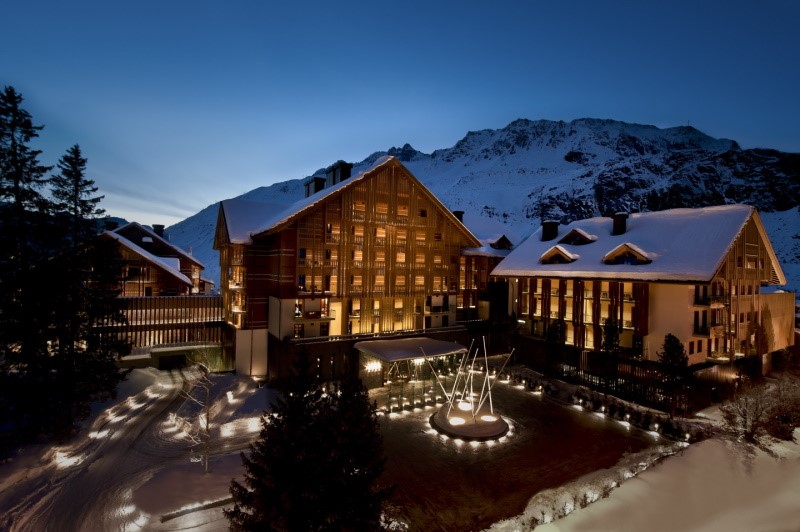 The Chedi Andermatt Aussenansicht &copy;The Chedi Andermatt