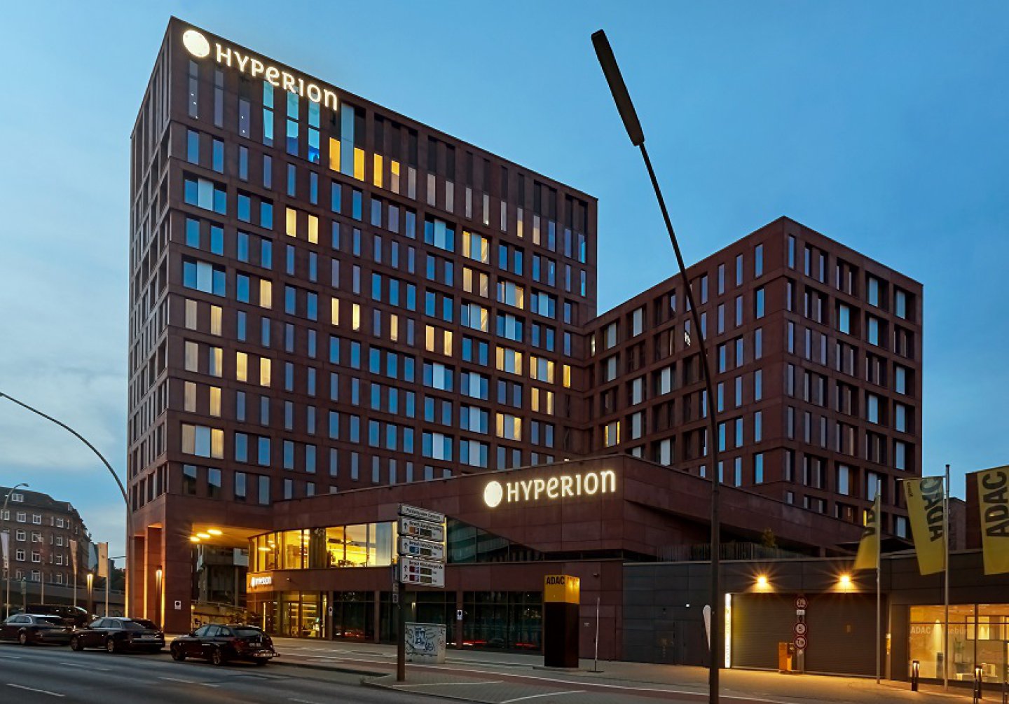 HYPERION Hotel Hamburg - Aussenansicht - MICE Service Group