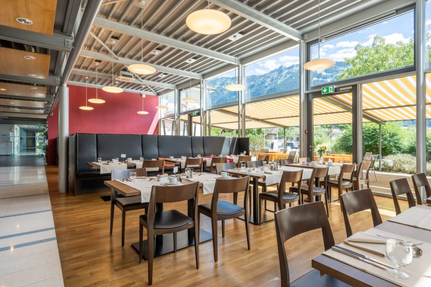 <p>Hotel Artos Interlaken - Restaurant</p>