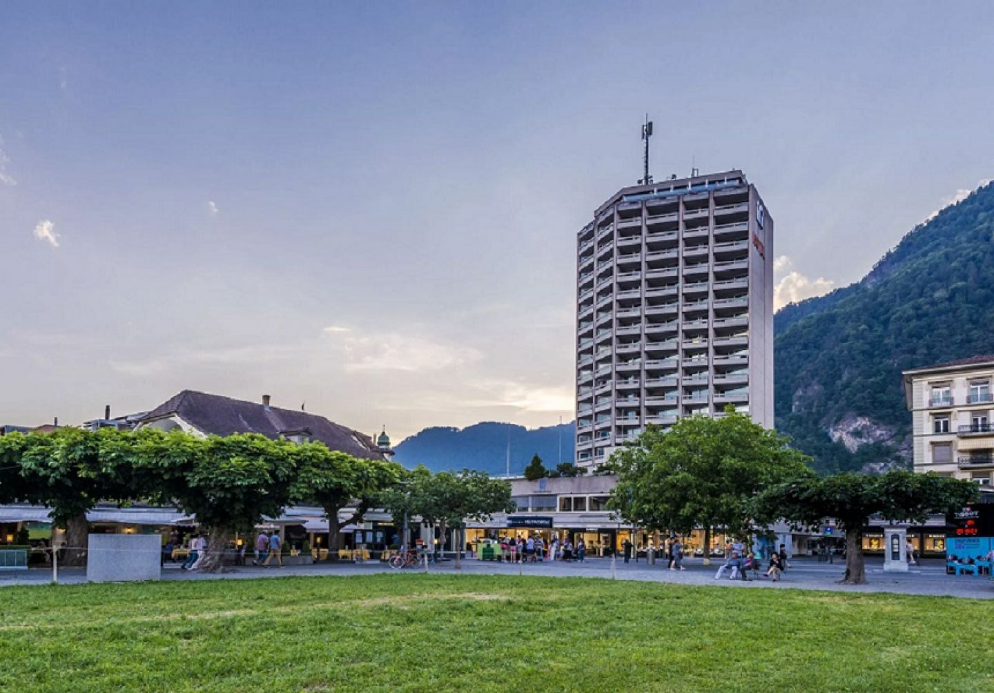 <p>Hotel Metropole Interlaken - Aussenansicht - MICE Service Group</p>
<p> </p>