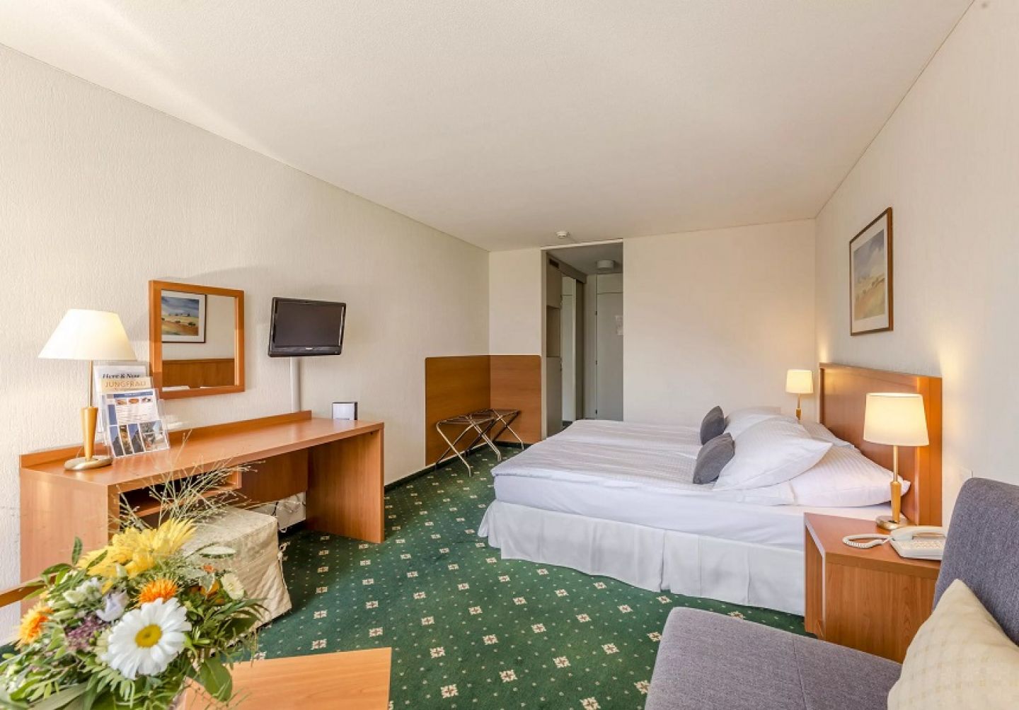 <p>Hotel Metropole Interlaken - Zimmer - MICE Service Group</p>
<p> </p>