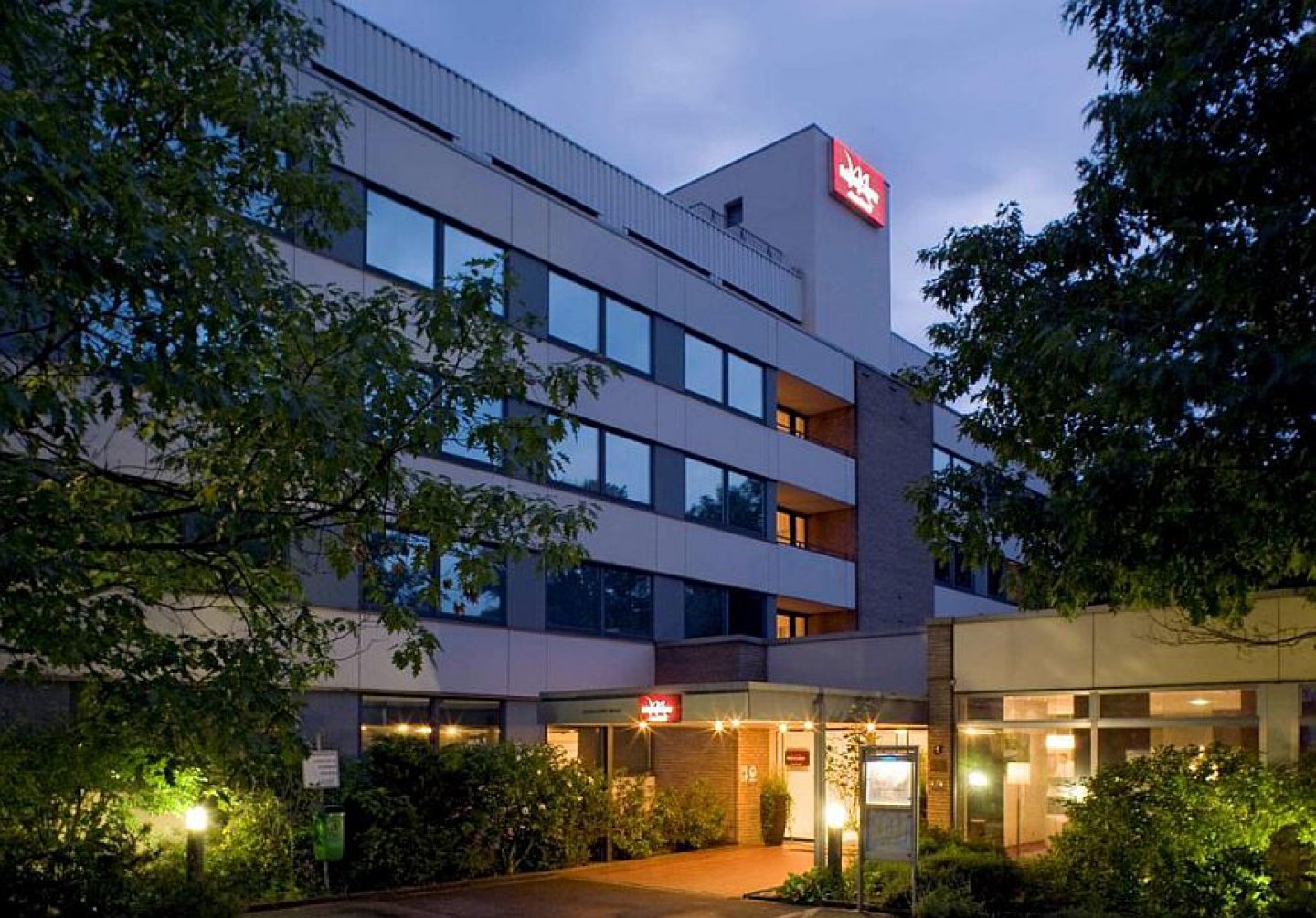 Mercure Hotel Düsseldorf Neuss - Aussenansicht - MICE Service Group