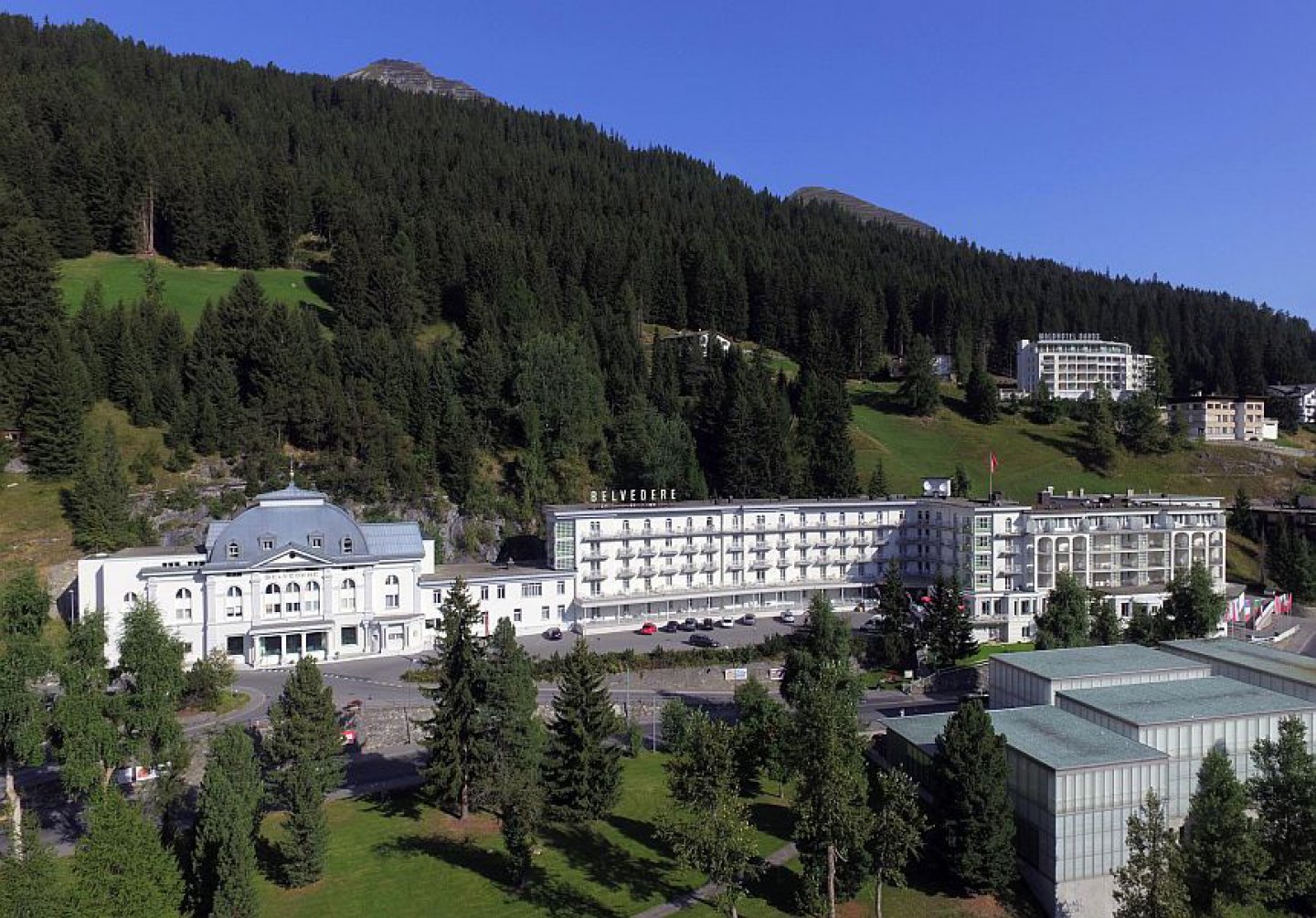 SteigenbergerGrandhotel-Belvedere-Davos_Aussenansicht