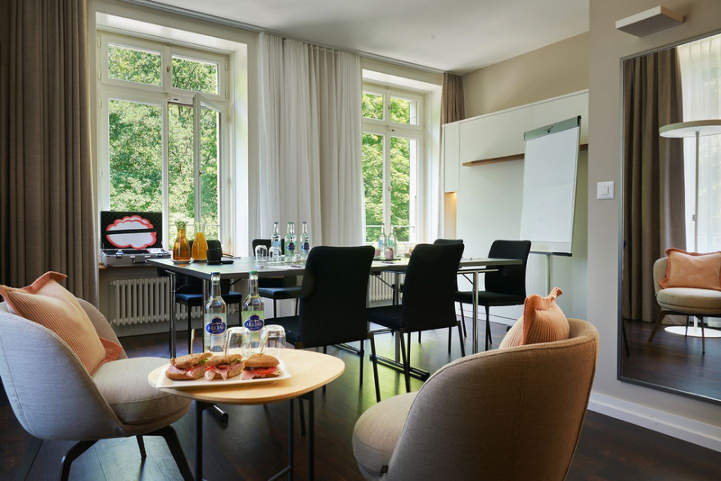<p>Sorell Hotel Zürichberg - Raum 112 - MICE Service Group</p>